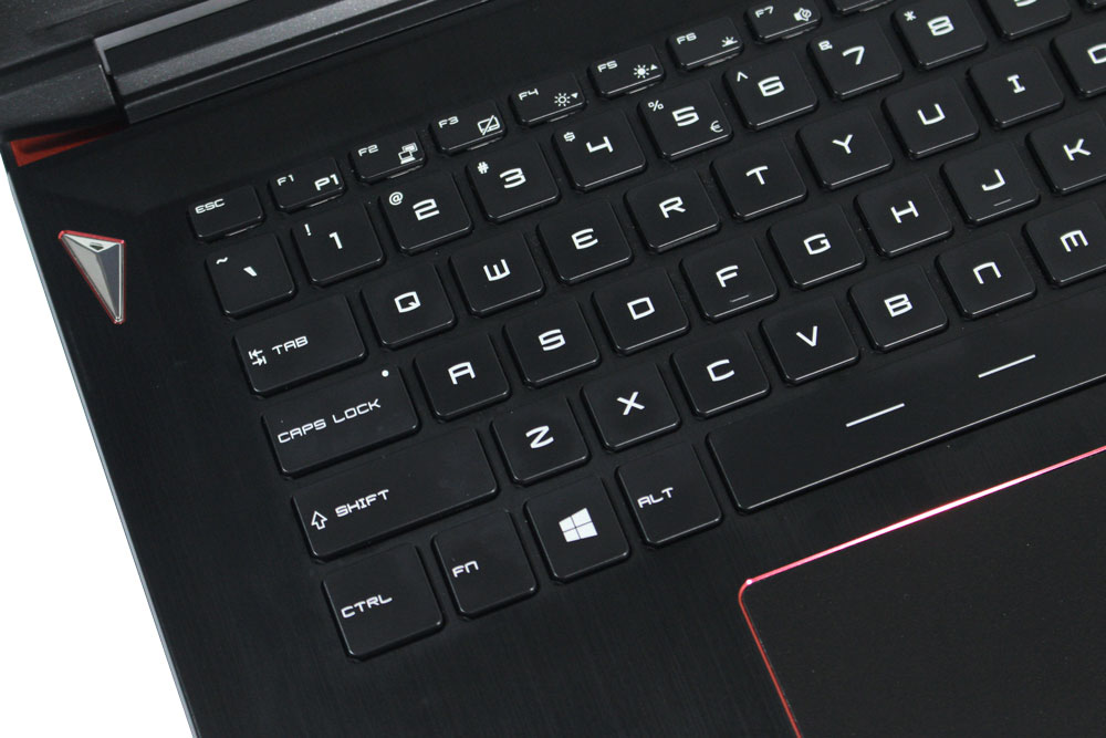 MSI GS40 6QE Phantom keyboard