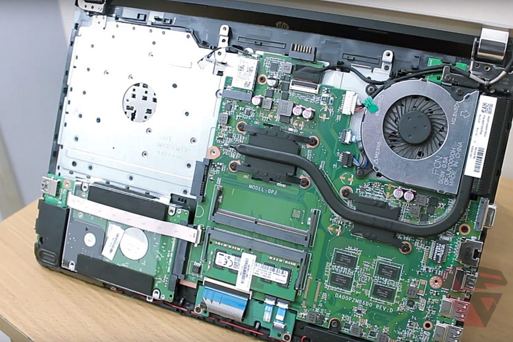 HP 14 BW002AX disassembly