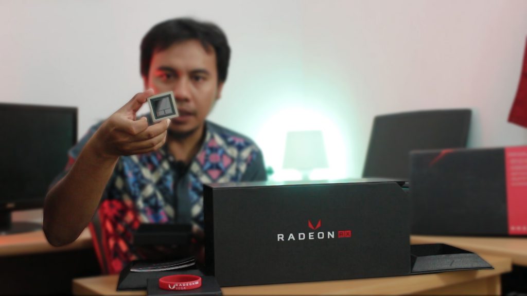 AMD Radeon RX VEGA 64 with HBM2 pemmzchannel
