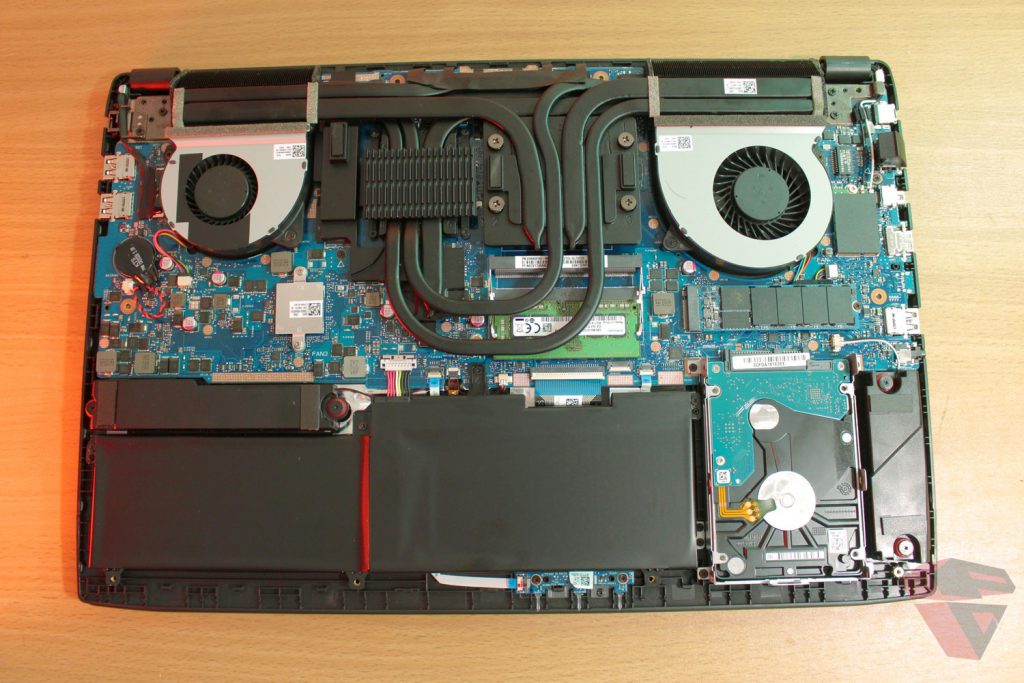Review Asus ROG Strix GL702ZC disassembly