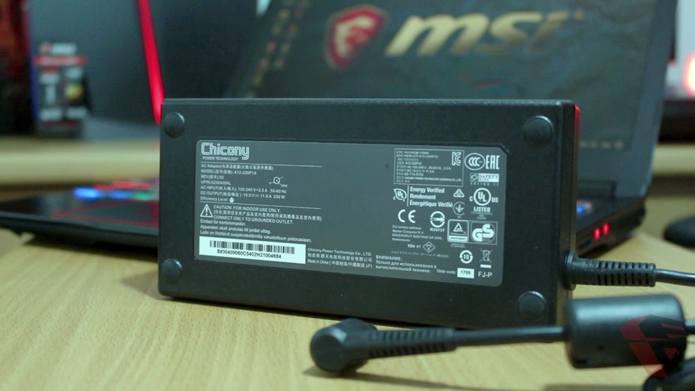 MSI GE63VR 7RFX Raider Pro (8)MSI GE63VR 7RFX Raider Pro power adaptor