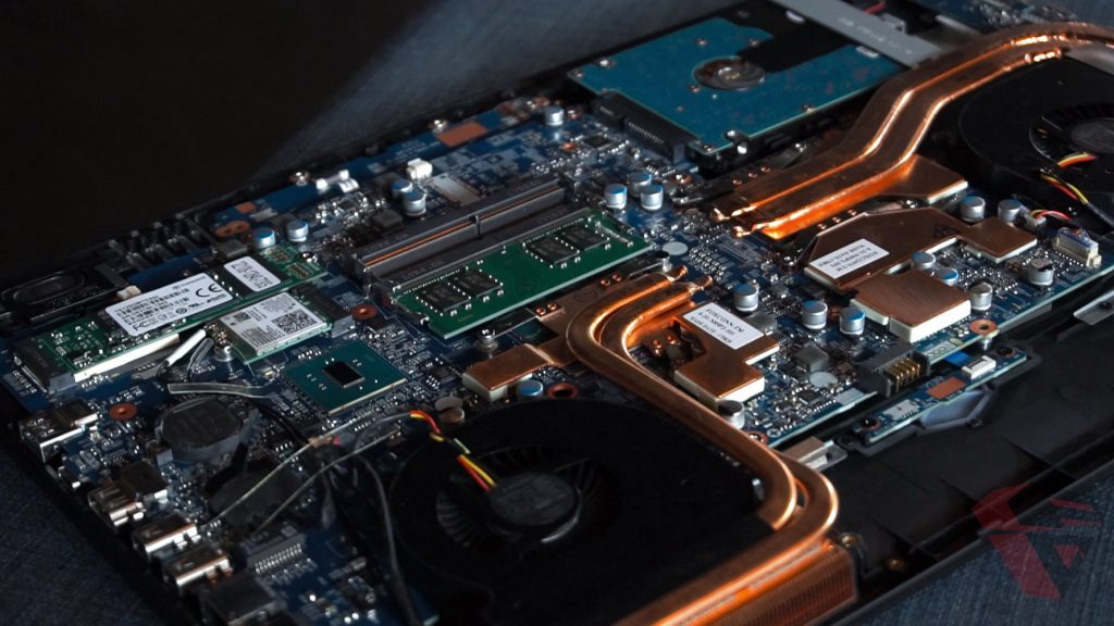 Review Gigabyte Sabre 15 P45W017