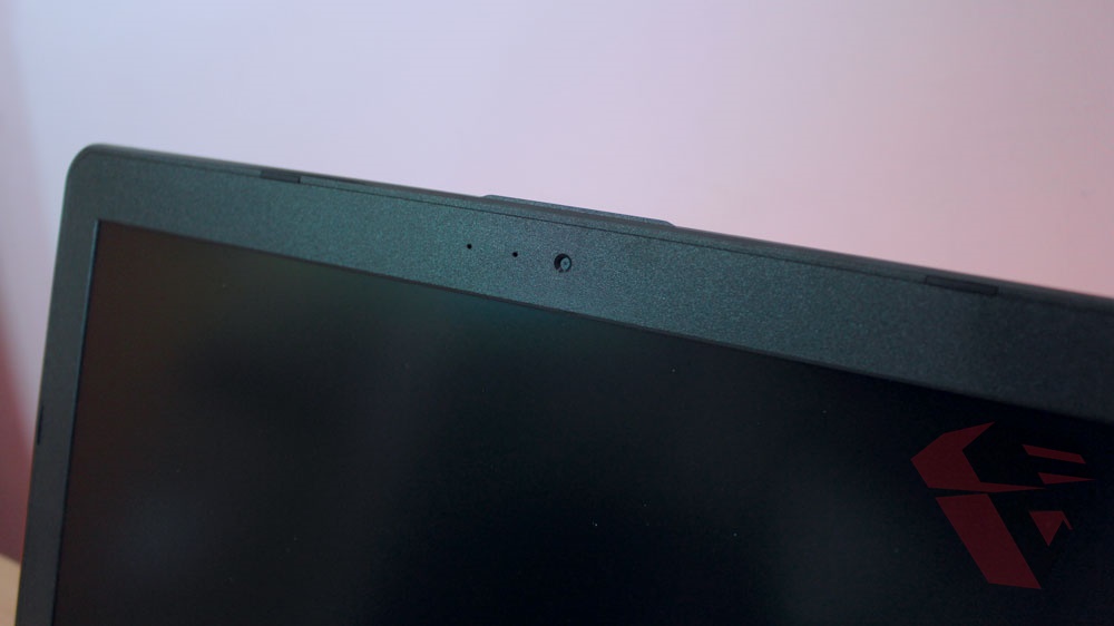 Review Asus A442UQ - FA020T - Webcam