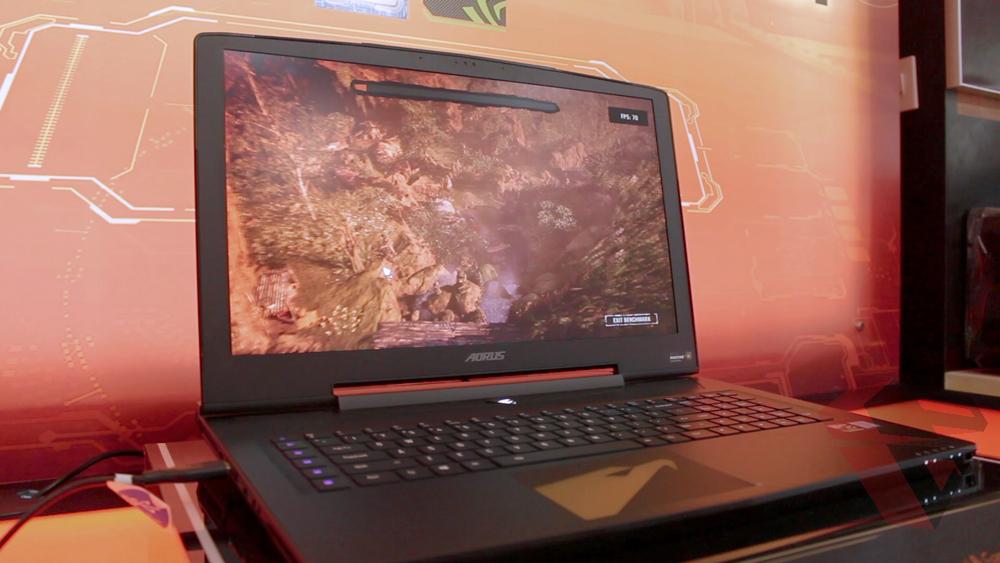 Review Aorus X7 DT V7 - Profesional LCD