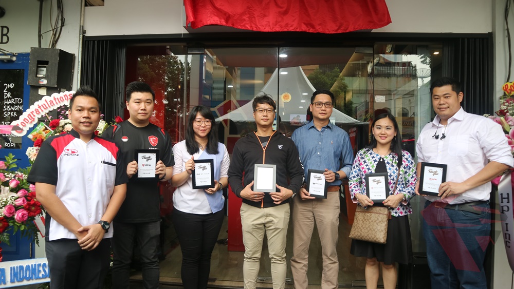 Pemmz_Grand_Concept_Store_and_pemmztechie_Launching_all_partner