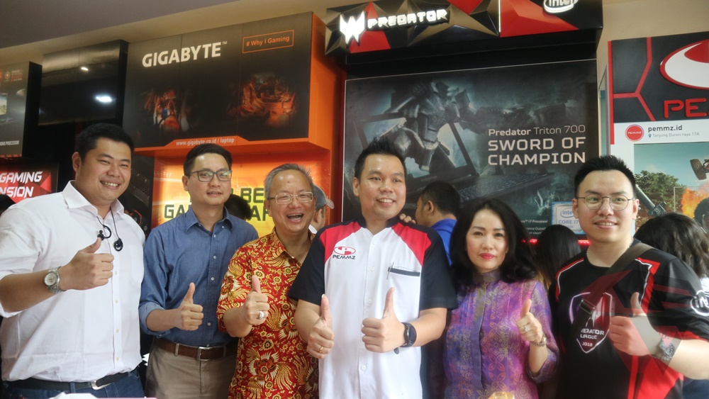 Pemmz_Grand_Concept_Store_and_pemmztechie_Launching_partner2